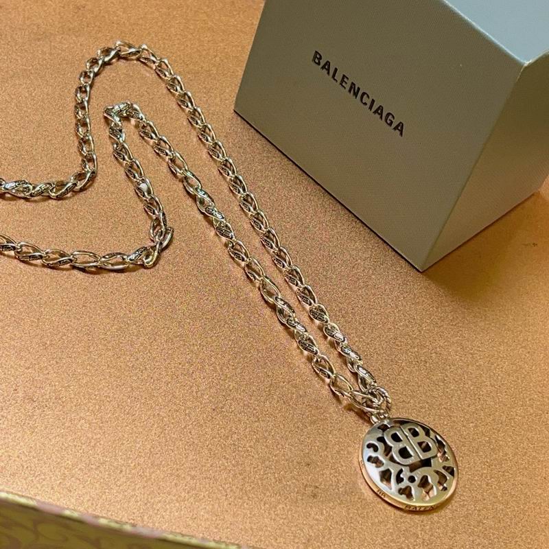 Balenciaga Necklace 06yxh43